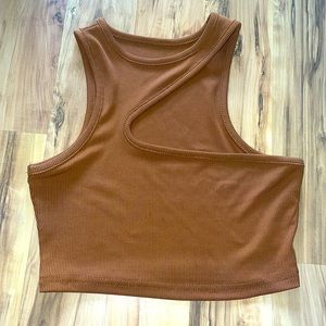 Amber/brown cropped tank top